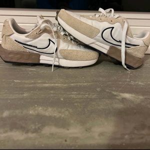 Women’s Nike Fontanka waffle